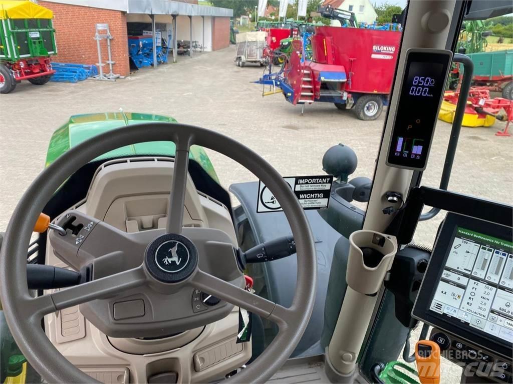 John Deere 6R 215 Traktorji