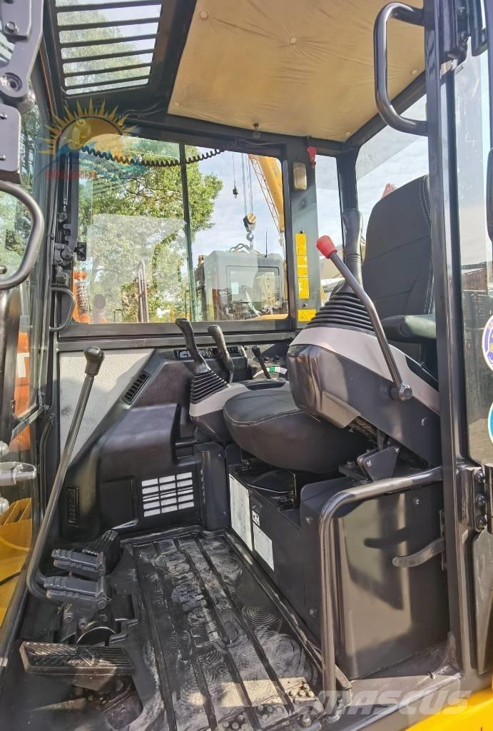Komatsu PC 56-7 Bagri goseničarji
