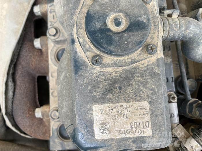 JCB 3STH Ne cestni demperji