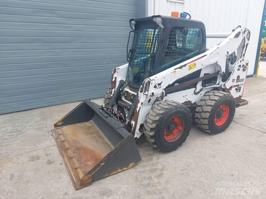 Bobcat 377 Skid steer mini nakladalci