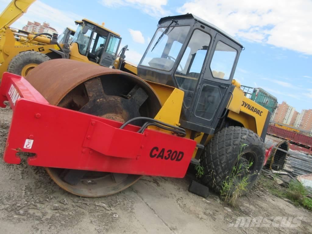 Dynapac CA 30 D Enojni valjarji