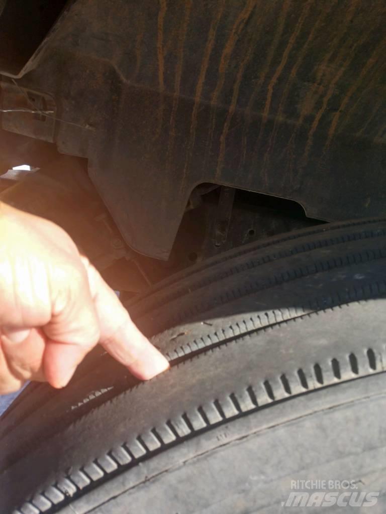GMC Topkick C 7000 Tovornjaki za žagovino