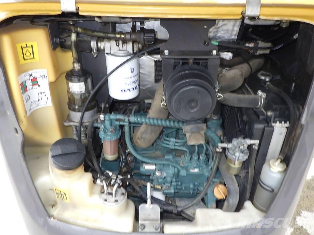 Volvo EC 15 C Mini bagri <7t