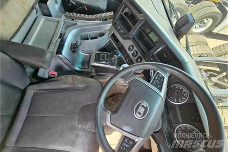 UD TRUCKS QUON Drugi tovornjaki
