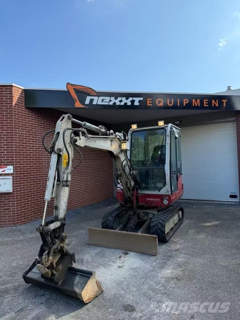 Takeuchi TB 230 Mini bagri <7t