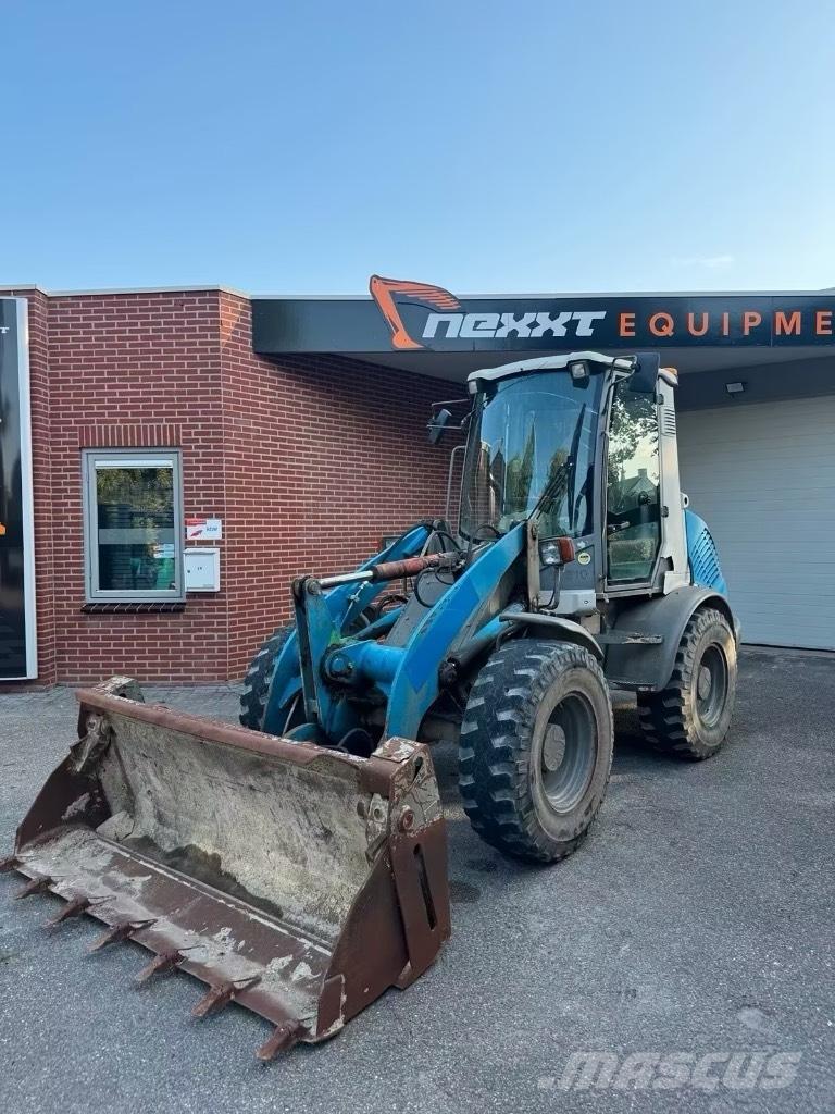 Atlas AR 65 Kolesni nakladalci