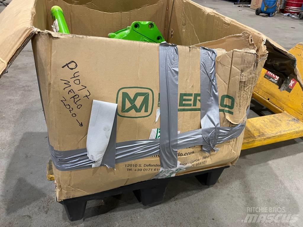 Merlo P 40.17 Osi