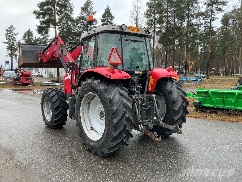 Massey Ferguson 5465 Traktorji