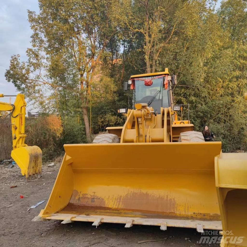 CAT 966 H Kolesni nakladalci