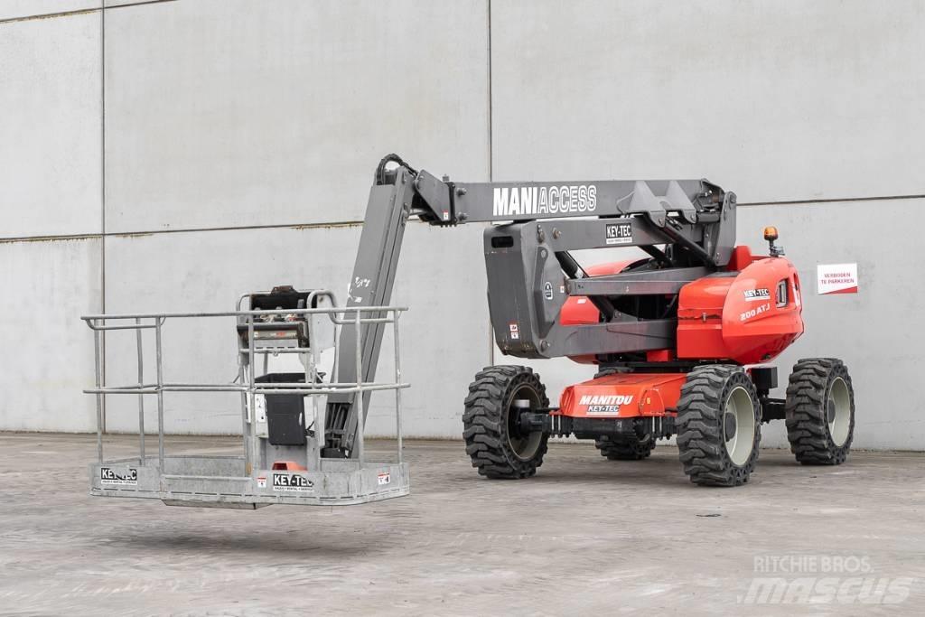Manitou 200 ATJ Zglobne dvižne ploščadi
