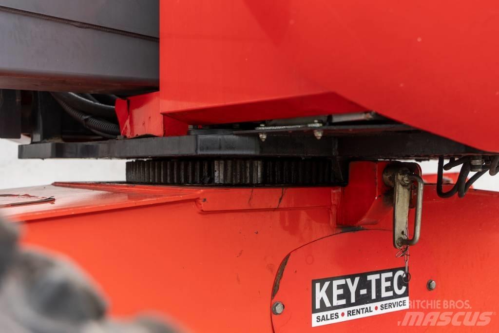 Manitou 200 ATJ Zglobne dvižne ploščadi