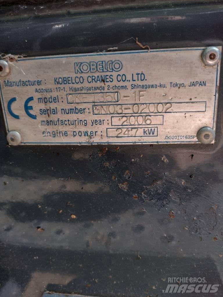 Kobelco cke1350-1F Dvigala na gosenicah