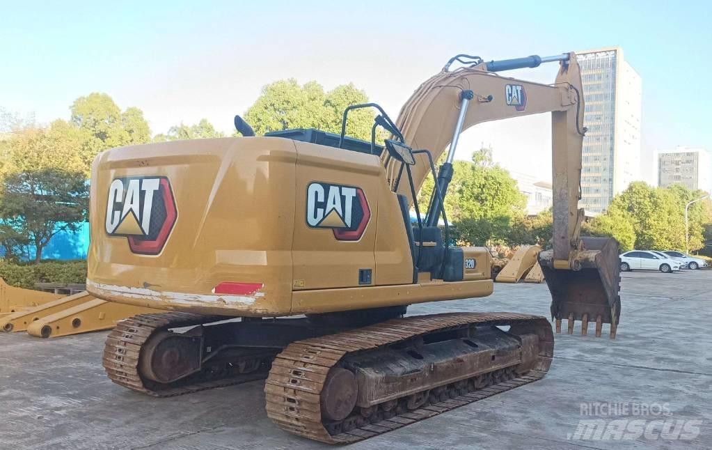 CAT 320 Bagri goseničarji