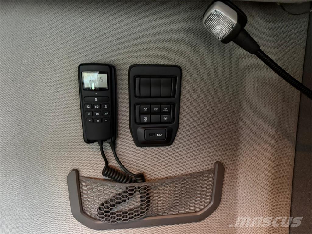 Scania R580 6x2 Vlačilci