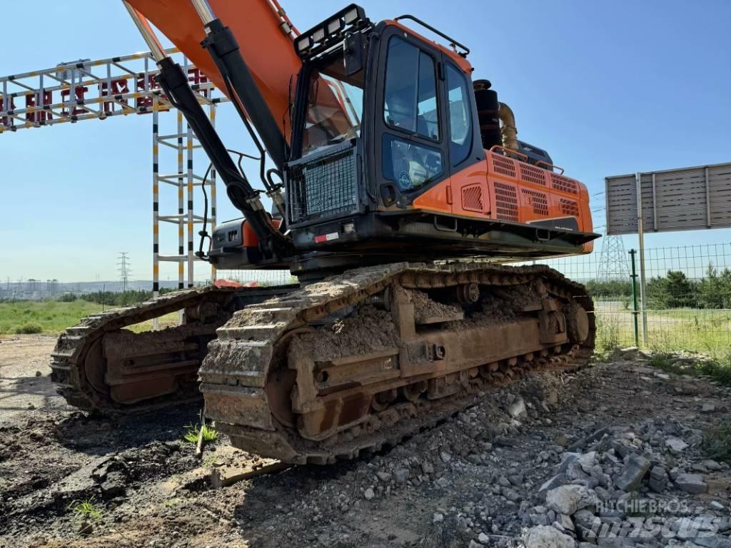 Doosan 520LC-9C Bagri goseničarji