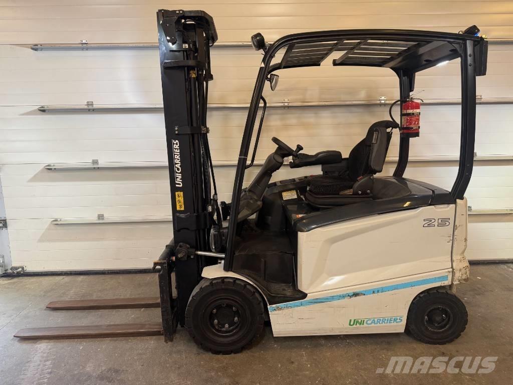UniCarriers MX 25 Električni viličarji