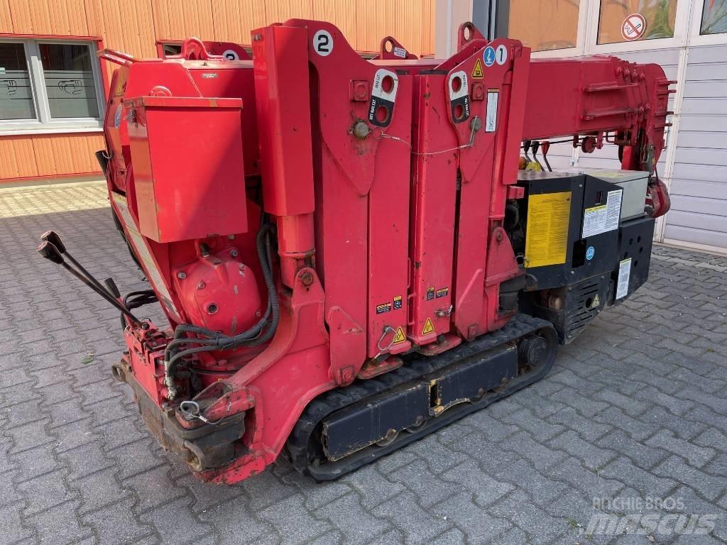 Unic URW-095 Dvigala na gosenicah