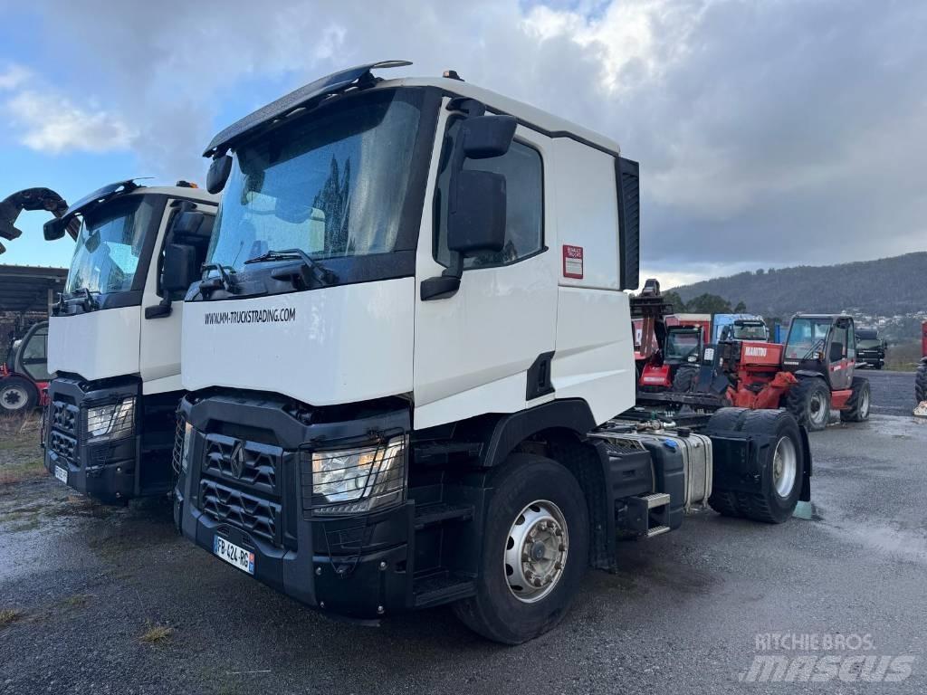 Renault C 440 Tovornjaki s kesonom/platojem