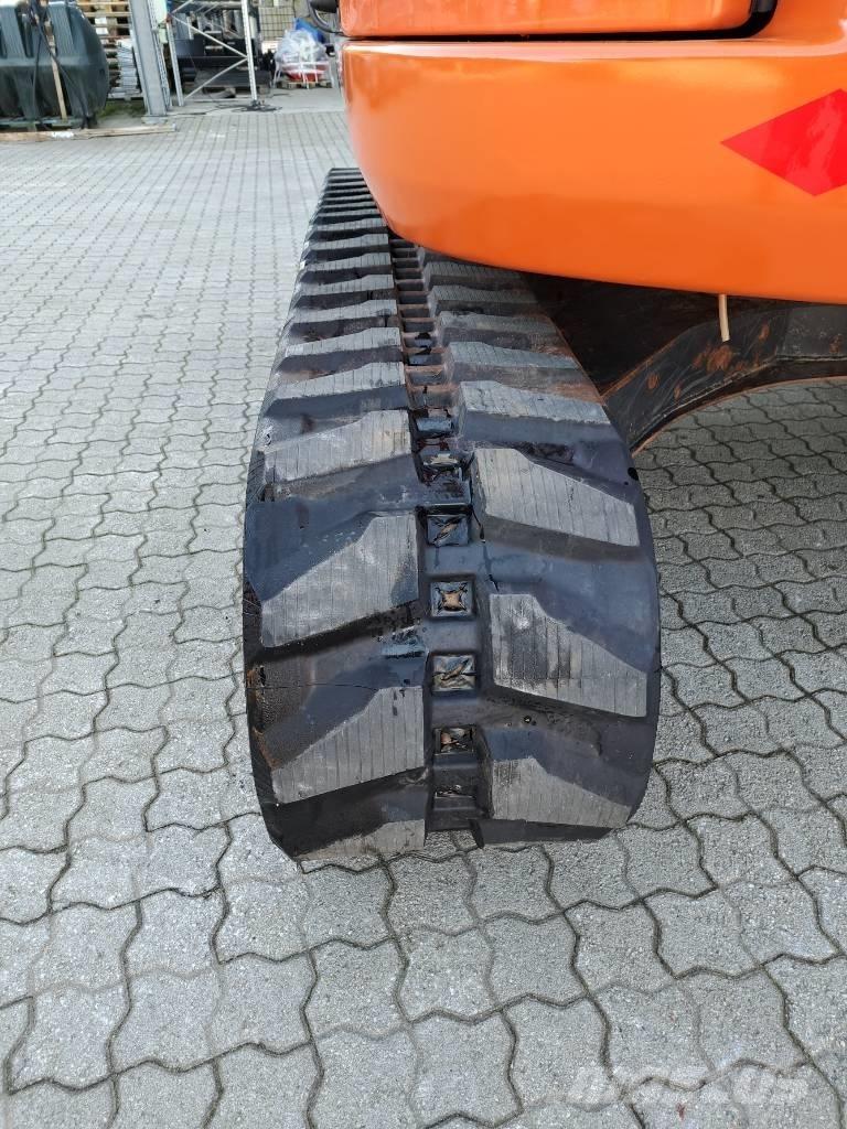 Hitachi ZX 85 US-6 Midi bagri 7t – 12t