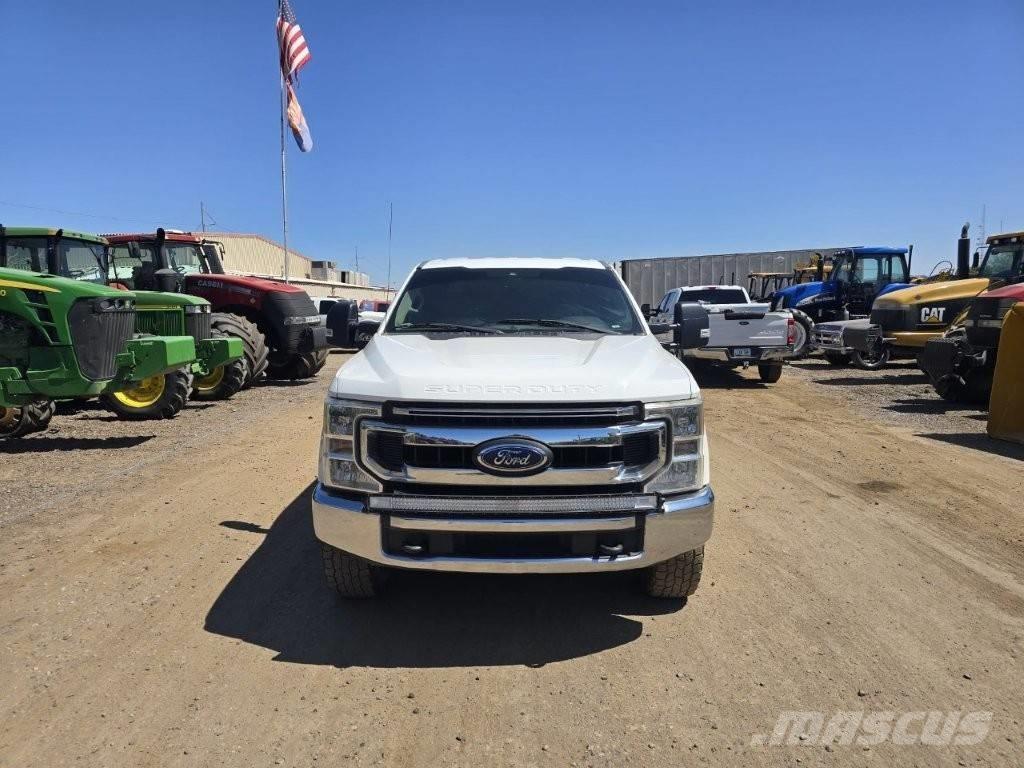Ford F 250 FX4 Drugi