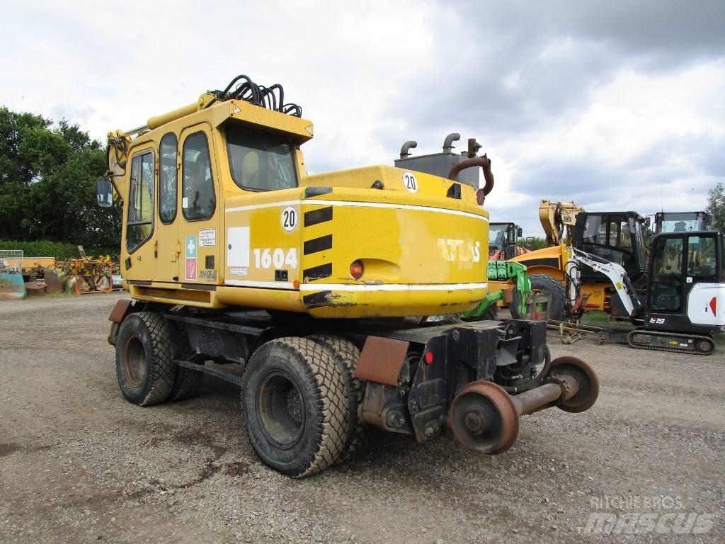 Atlas 1604 ZW Bagri na kolesih