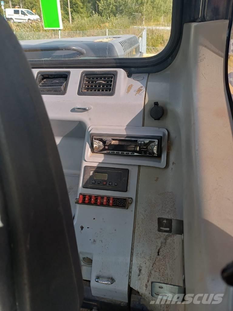 Komatsu PW 160-7-4x4 Bagri na kolesih