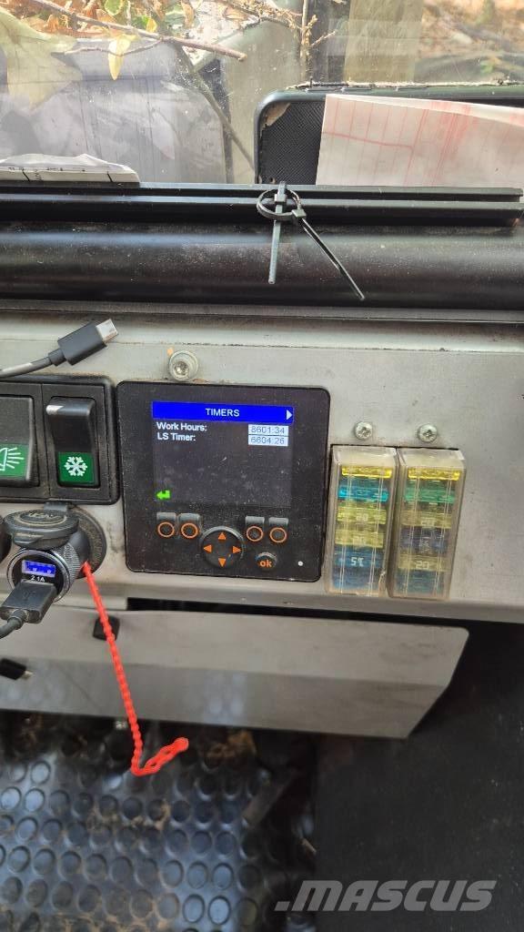 Vimek 404 T6 Harvesterji