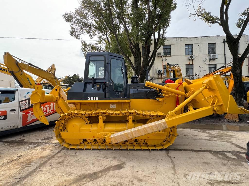 Shantui SD 16 Buldožerji goseničarji