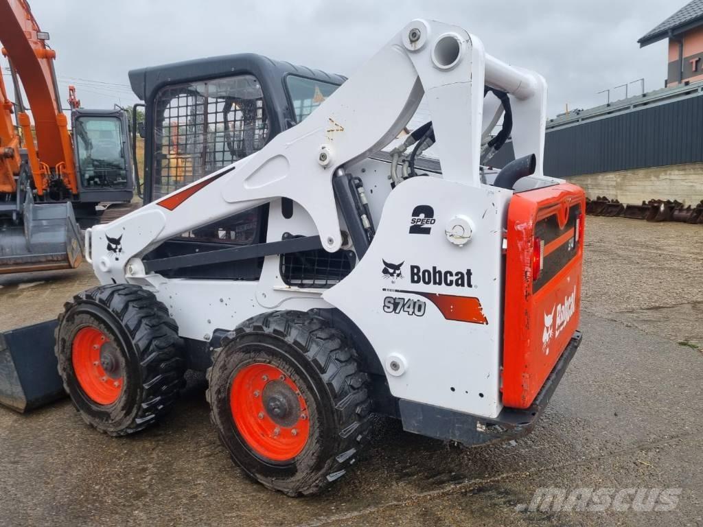 Bobcat S740 Skid steer mini nakladalci