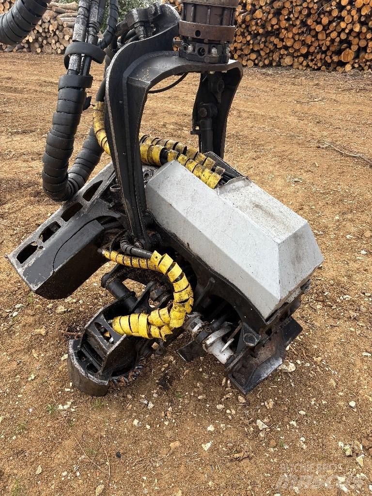 Logset 8 H Harvesterji