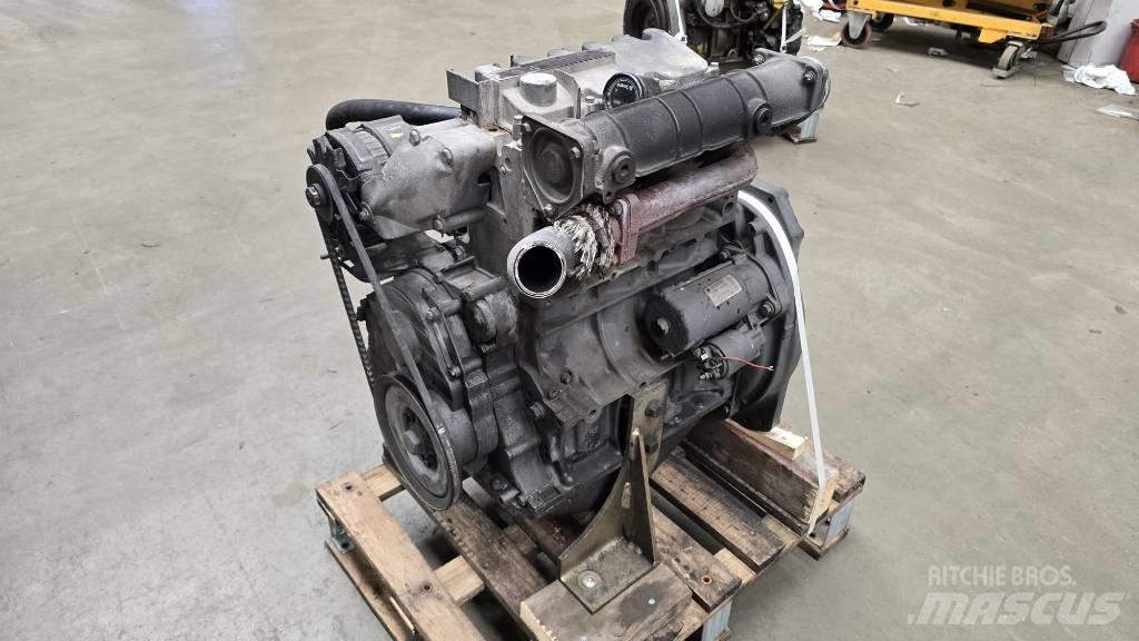 Deutz F3M2011 Motorji