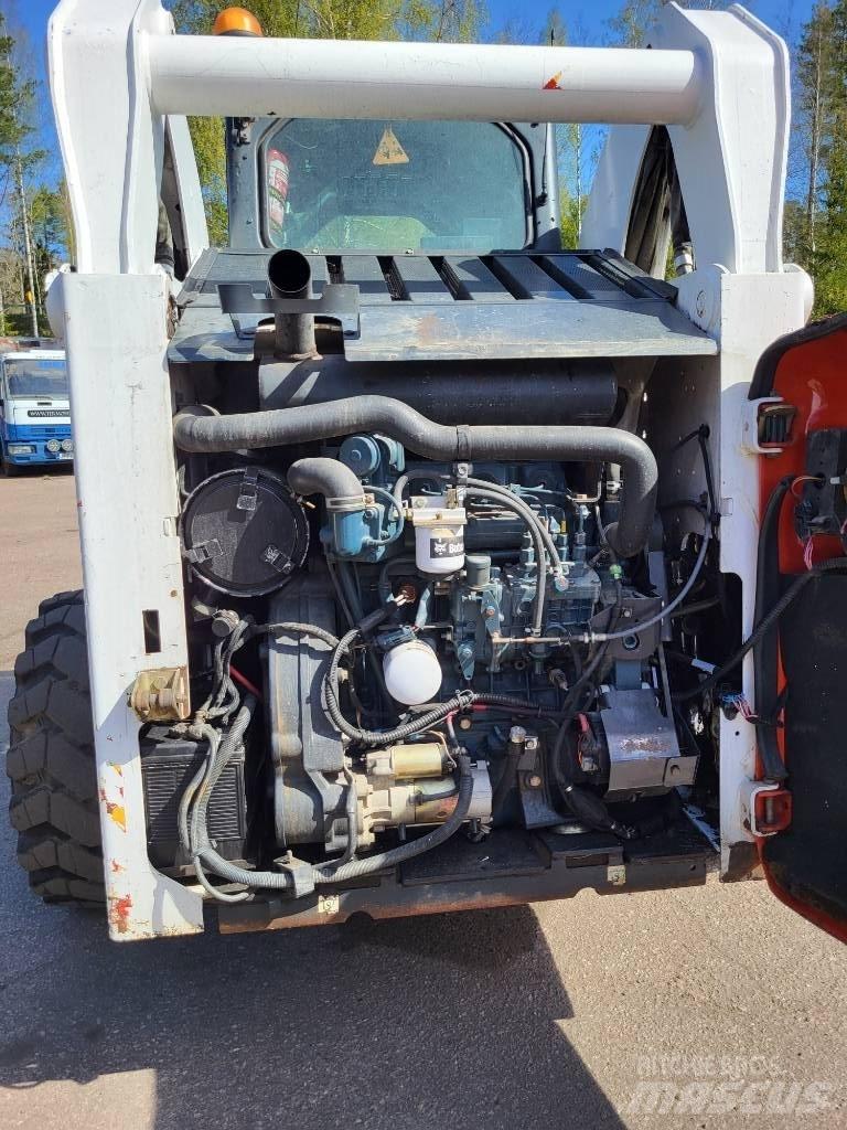 Bobcat A 300 Skid steer mini nakladalci