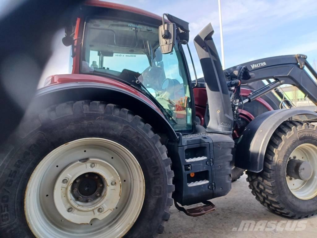 Valtra 234 Direct Traktorji