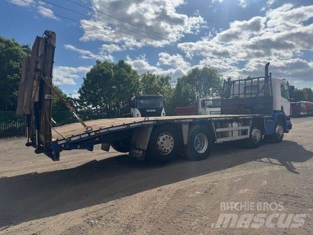 Scania P 370 Tovornjaki za prevoz avtomobilov z vitlom