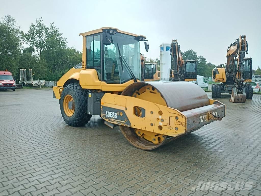 Volvo SD 135 B Enojni valjarji