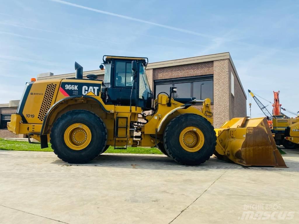 CAT 966k xe Kolesni nakladalci