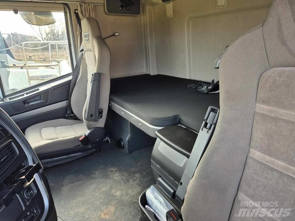 Iveco Stralis 420 Tovornjaki za prevoz avtomobilov z vitlom