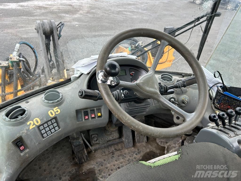 Volvo L 60 E Kolesni nakladalci