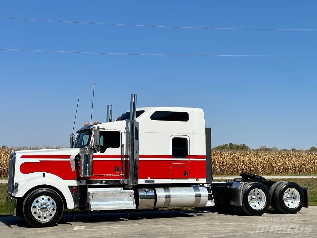 Kenworth W 900 Vlačilci