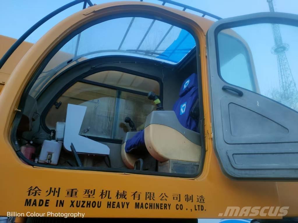 XCMG QY 70 K Rabljeni žerjavi za vsak teren