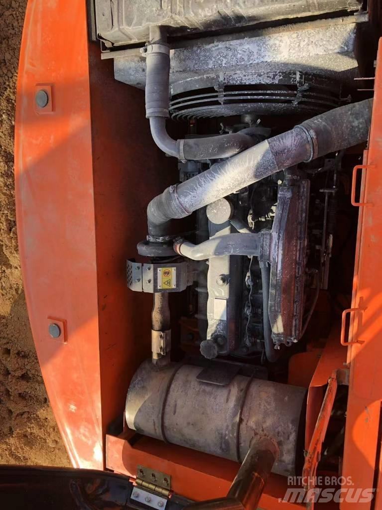 Doosan 220-7 Bagri goseničarji