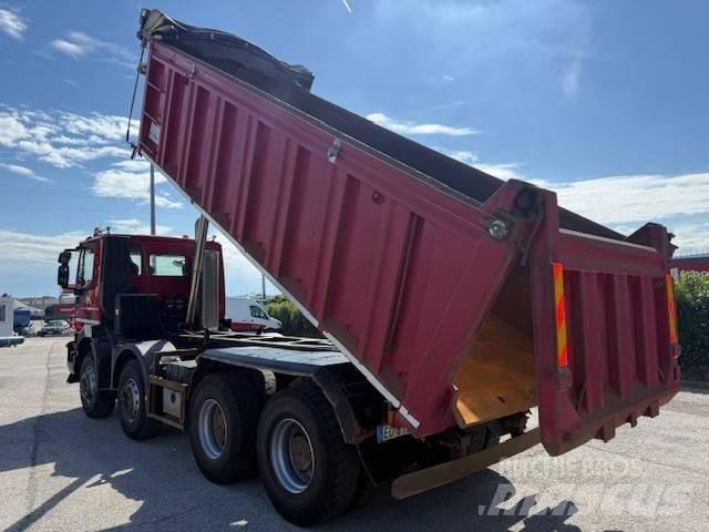 Iveco Trakker 500 Zabojniki