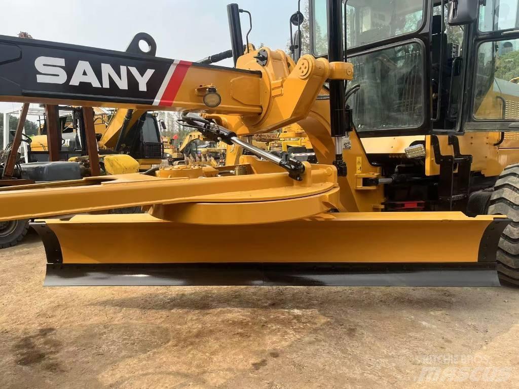 Sany STG 190 C-8S Kolesni nakladalci