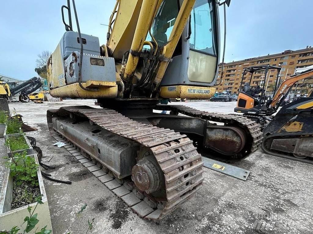 New Holland E215B Posebni bagri