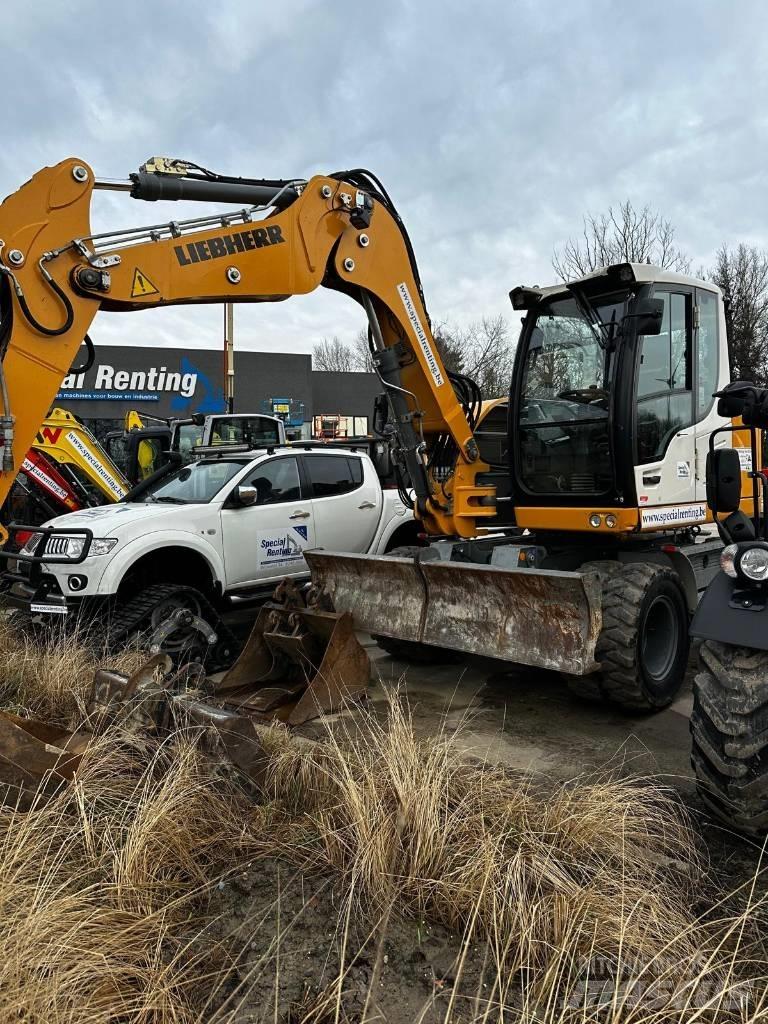Liebherr 910 Compact Bagri na kolesih
