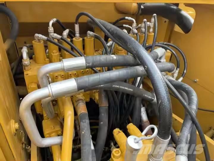 CAT 320 C Bagri goseničarji