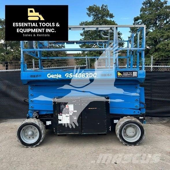Genie GS4069DC Škarjaste dvižne ploščadi