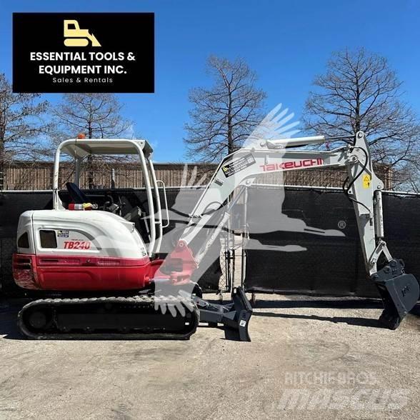 Takeuchi TB240 Mini bagri <7t