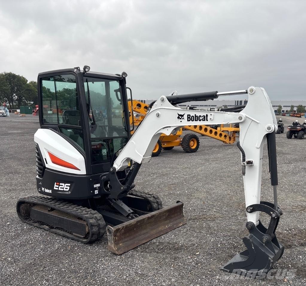 Bobcat E 26 Mini bagri <7t