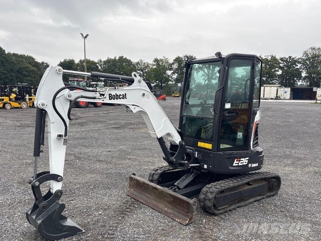 Bobcat E 26 Mini bagri <7t